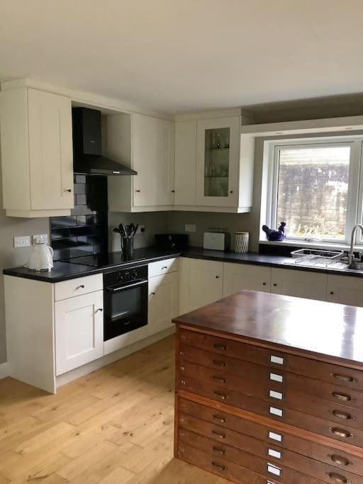 Springwood - Royal Hillsborough Villa Екстериор снимка